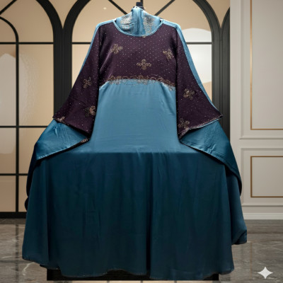 জাফরান আবায়া (হিজাবসহ)